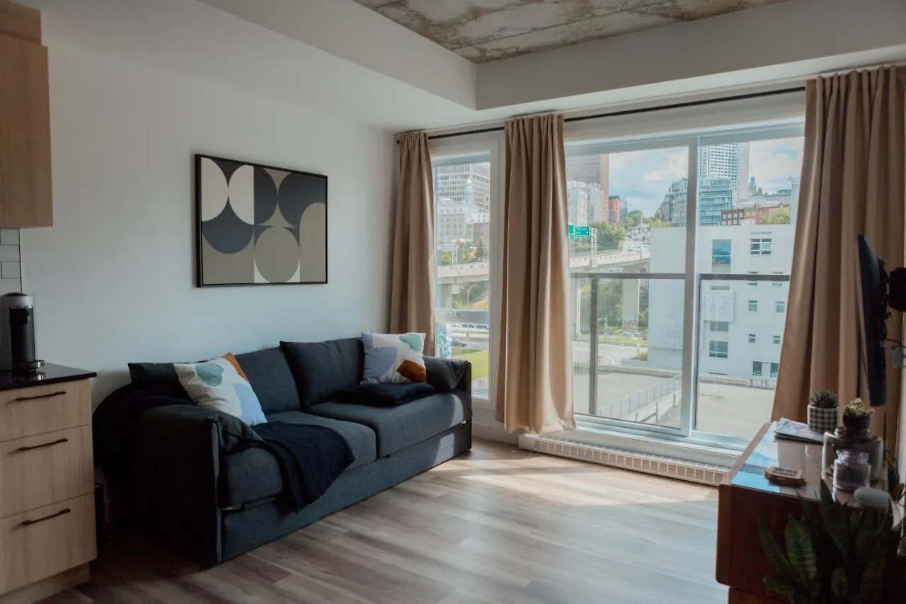 Διαμέρισμα Condo Mid-Century Modern Style - Pool/Terrace Κεμπέκ
