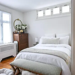 Holiday home Bright And Beautiful Studio In Old, Quebec City