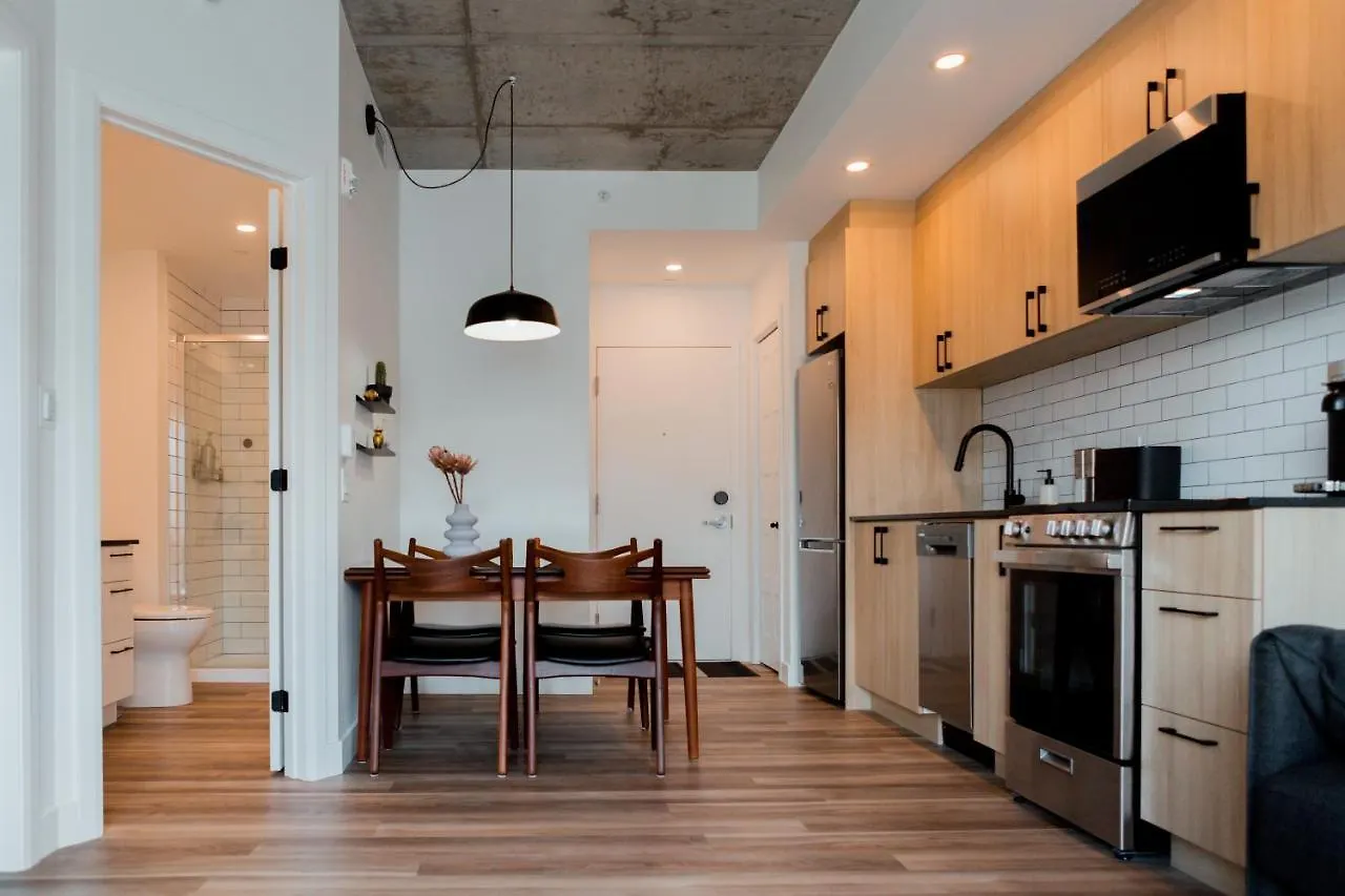 Condo Mid-Century Modern Style - Pool/Terrace Quebec City 0*,